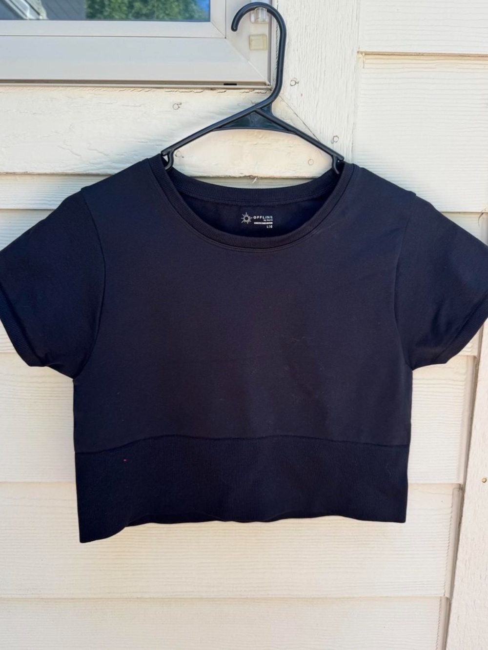 aerie Black Cropped Crewneck Tee